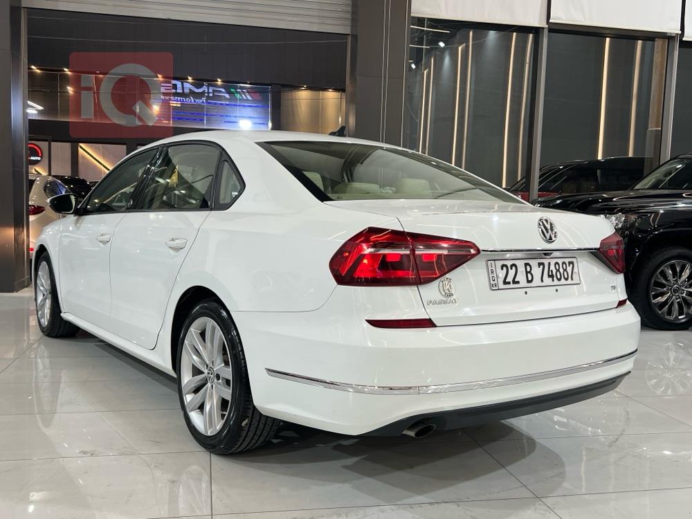 فولكسفاغن باسات